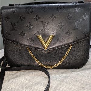 Louis Vuitton Very saddle Purse